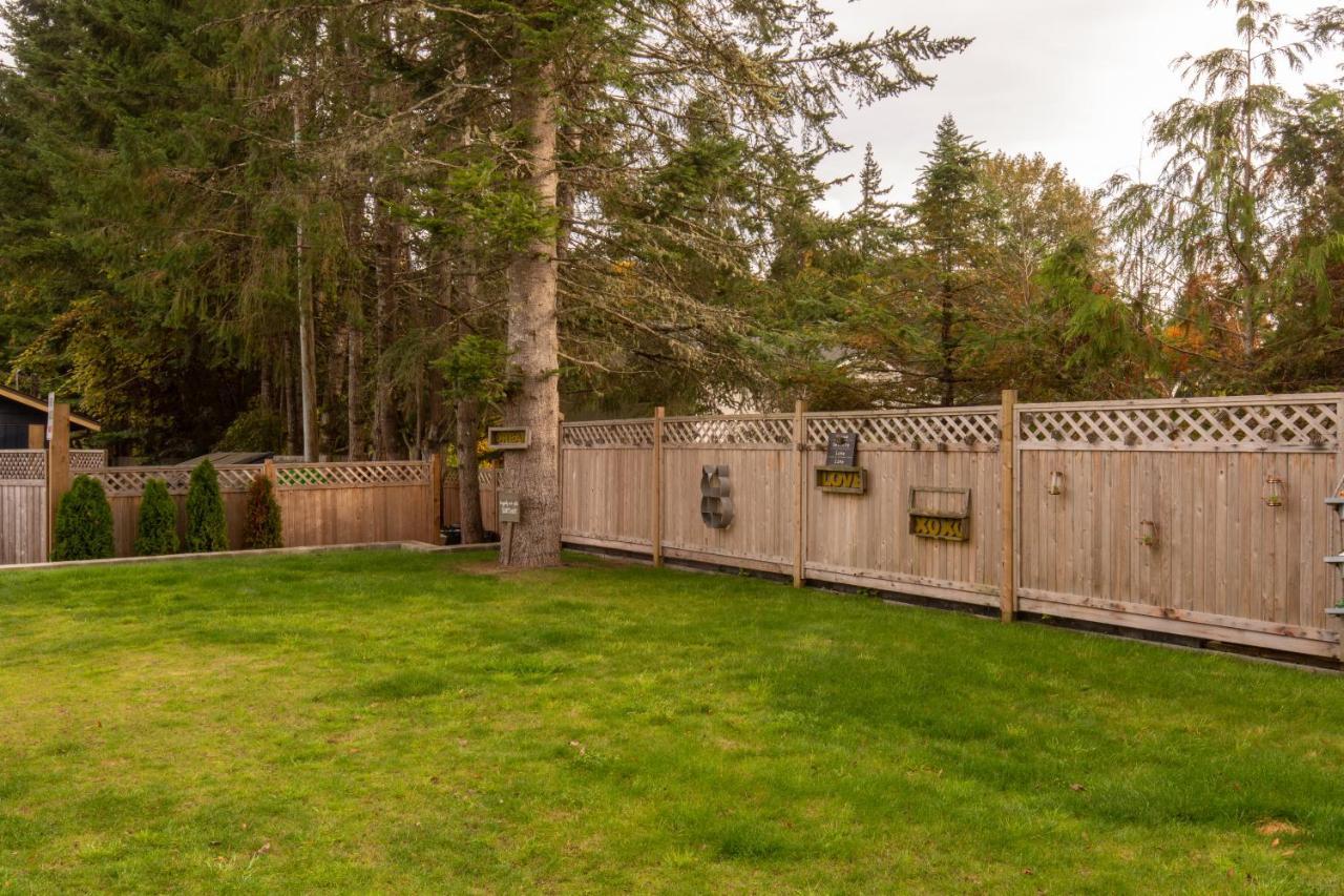 Riverside Resort Qualicum Beach Exterior foto